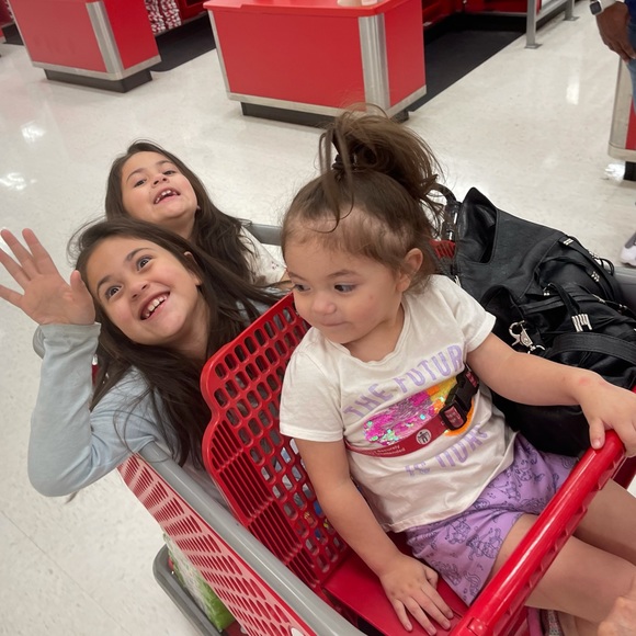 Blair 💓 - Picture 7 of 16